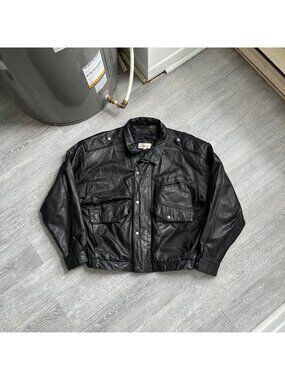 Black Vintage 90’s “Tibor” Full Zip-Up Bomber Leather Jacket